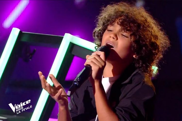 Replay “The Voice Kids” : Enzo chante « Uncover » de Zara Larsson (vidéo)