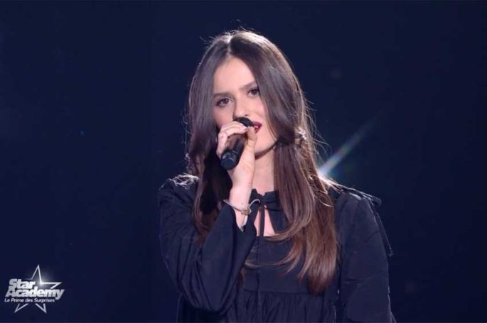 Replay &quot;Star Academy&quot; : Jeanne chante &quot;J'envoie valser&quot; de Zazie (vidéo)