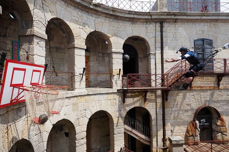 “Fort Boyard” samedi 5 septembre : les vidéos des moments forts de l&#039;équipe Sidonie Bonnec