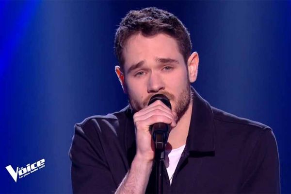 Replay “The Voice” : Basile chante « Quand je marche » de Ben Mazué (vidéo)