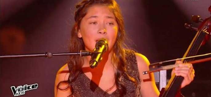 Replay “The Voice Kids” : Leelou chante « Chandelier » de Sia en direct (vidéo)