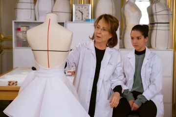 Inédit "Haute couture" avec Nathalie Baye et Lyna Khoudri sur France 2 dimanche 10 septembre 2023 - Vidéo