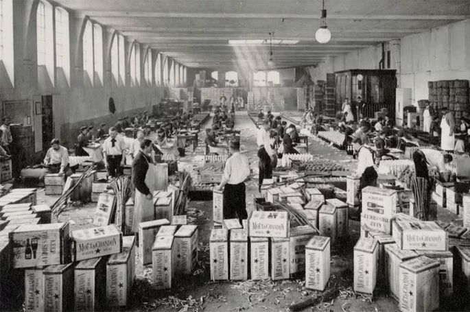 &quot;La prohibition américaine, une aubaine française&quot; racontée par Philippe Torreton sur France 5 dimanche 19 janvier 2025