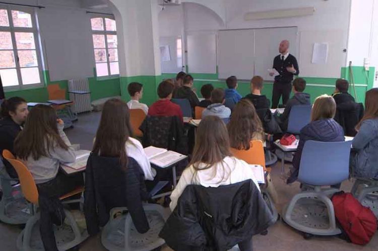 “Reportages découverte” : « Drôles de profs », samedi 11 septembre sur TF1