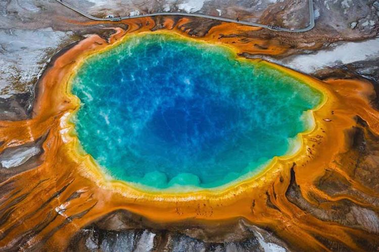 "Supervolcan Yellowstone : menace sur la planète ?" sur RMC Story jeudi 18 jeanvier 2024