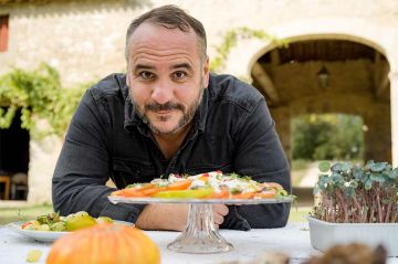 "Régalez-nous !" avec François-Xavier Demaison en Gascogne sur TMC vendredi 22 septembre 2023