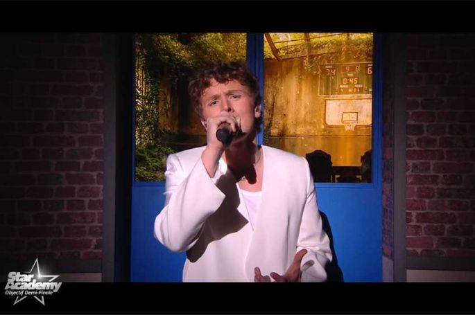 Replay "Star Academy" : Bastiaan chante "Don't stop Believin" de The Journey (vidéo)
