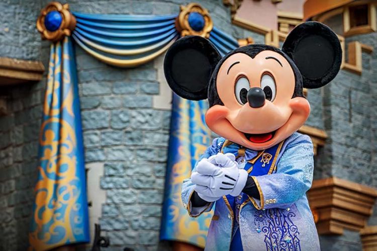 &quot;Bon anniversaire Disneyland ! 30 ans de rêves et de magie&quot; à revoir sur RMC Story samedi 12 juillet 2025
