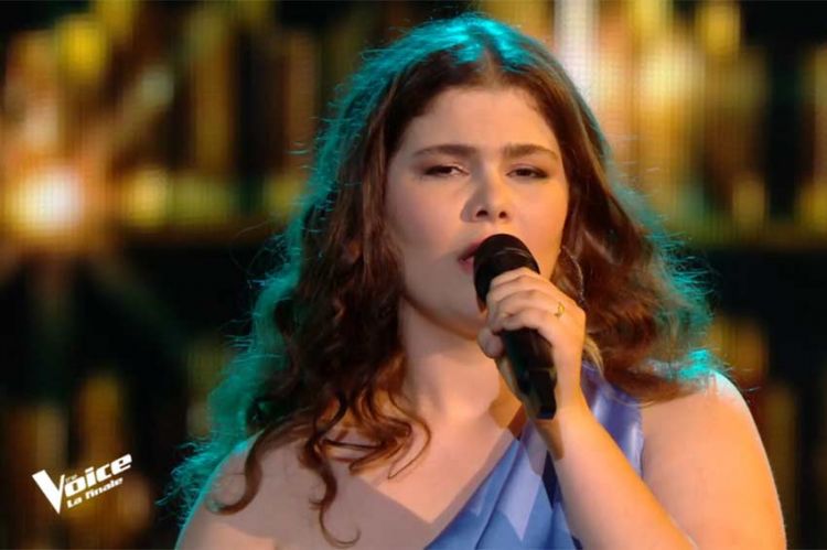 Replay The Voice - Iris chante &quot;Comme d’habitude&quot; de Claude François en finale (vidéo)