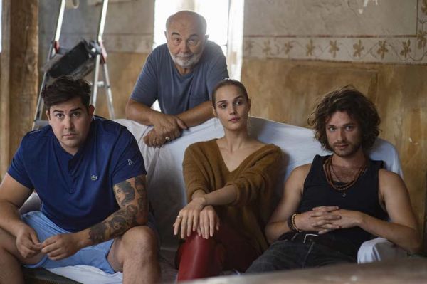 Inédit : &quot;Pourris gâtés&quot; sur TF1 ce 30 juillet 2023 dans Ciné Dimanche - Vidéo