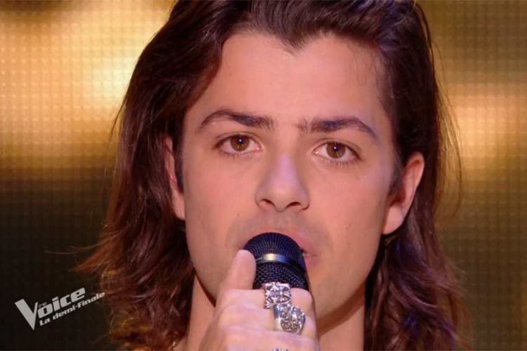 Replay The Voice - Baptiste Sartoria chante "Chanter" de Florent Pagny en demi-finale (vidéo)