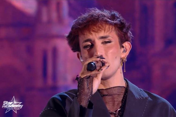 Replay "Star Academy" : Victor chante "Hier encore" de Charles Aznavour (vidéo)