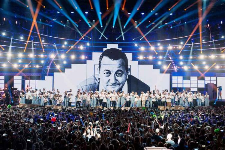 “Le monde des Enfoirés” : le concert 2019 des Restos du Coeur à revoir sur TF1 vendredi 6 août