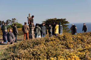 “L&#039;île aux 30 cercueils” : les épisodes 3 &amp; 4 diffusés lundi 28 mars sur France 2 (vidéo)