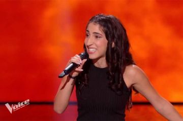 Replay &quot;The Voice&quot; : Eÿs chante &quot;Desert rose&quot; de Sting et Cheb Mami (vidéo)