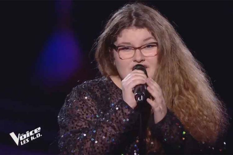 Replay “The Voice” : Camille chante « Viens on s'aime » de Slimane (vidéo)