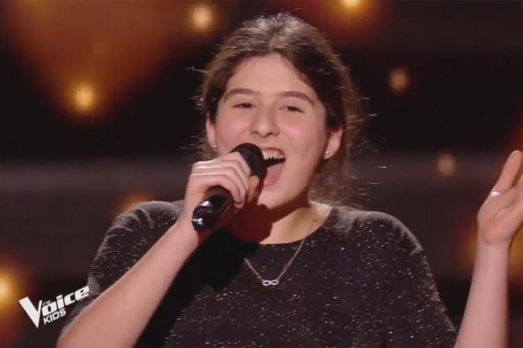 Replay “The Voice Kids” : Ermonia chante « Something’s got a hold on me » d’Etta James (vidéo)