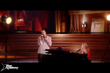 Replay &quot;Star Academy&quot; : Pierre et Véronique Sanson chantent &quot;Besoin de personne&quot; - Vidéo