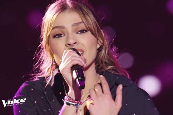 Replay "The Voice" : Chloé chante "Super Trouper" d’ABBA (vidéo)