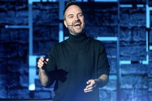 Le spectacle « Titre » de Jarry au Dôme de Paris à revoir sur TMC mercredi 3 juillet 2024 (vidéo)