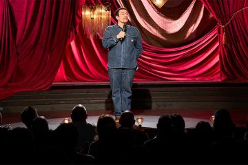 Le spectacle &quot;2024&quot; de Yacine Belhousse diffusé sur France 4 mardi 4 novembre 2025