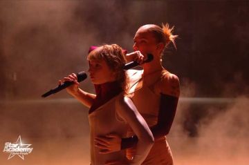 Replay "Star Academy" : Léa et Zélie chantent "Je ne serai jamais" (vidéo)