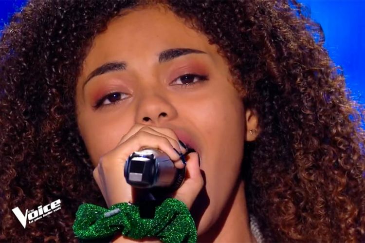 Replay “The Voice” : Alyah chante « Unintended » de Muse (vidéo)