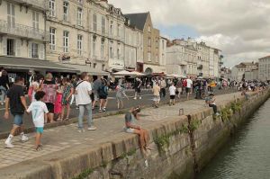 “Echappées Belles” : « Week-end à la Rochelle », samedi 21 novembre sur France 5 (vidéo)
