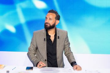 &quot;TPMP 90&quot; : retour dans les années 90 avec Cyril Hanouna sur C8 mercredi 20 décembre 2023