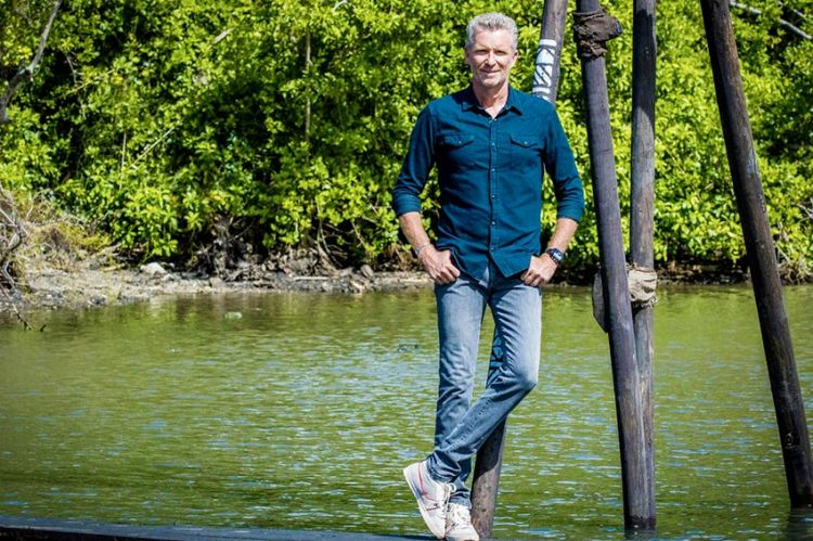 “Koh-Lanta” : Denis Brogniart parle de « L'île des héros » qui débute le 21 février sur TF1