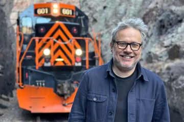&quot;Des trains pas comme les autres&quot; de Chicago aux Rocheuses lundi 21 juillet 2025 sur France 5 avec Philippe Gougler