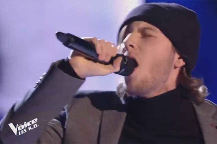 Replay “The Voice” : Loris chante « Way Down We Go » de Kaleo (vidéo)