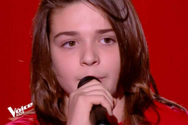 Replay “The Voice Kids” : Julien chante « Vivre ou survivre » de Daniel Balavoine (vidéo)