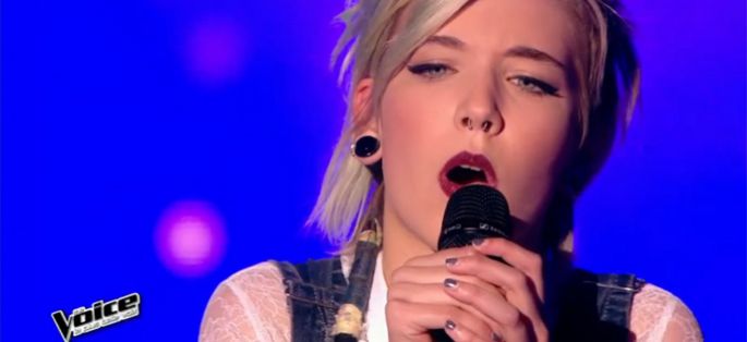 Replay “The Voice” : Madeleine interprète « Habits » de Tove Lo (vidéo)