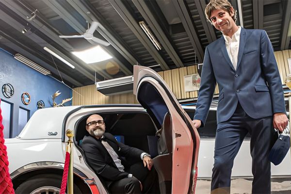 "Wheeler Dealers France" : restauration d'une Limousine Lincoln Town Car lundi 25 novembre sur RMC Découverte