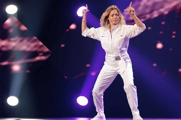 Le spectacle de Caroline Vigneaux "Faut-il toujours dire la vérité aux enfants ?" diffusé sur W9 jeudi 19 juin 2025