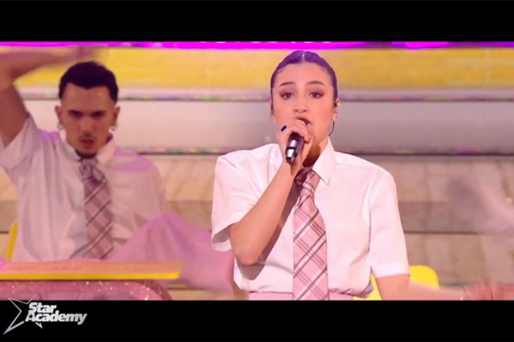 "Star Academy" : Lénie chante "Baby One More Time" de Britney Spears - Vidéo