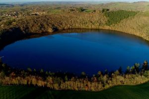 "Volcans d'Auvergne : vont-ils se réveiller ?" à revoir sur RMC Découverte jeudi 9 juillet 2026 (vidéo)