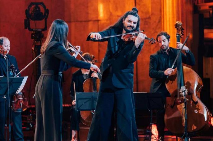 &quot;Fauteuil d&#039;orchestre&quot; avec Nemanja Radulović sur France 5 vendredi 10 novembre 2023 - Vidéo