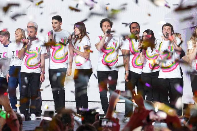 Restos du coeur : le concert &quot;2023 Enfoirés un jour, toujours&quot; vendredi 3 mars sur TF1 (vidéo)