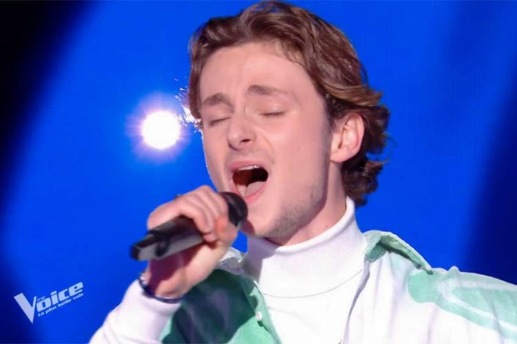 "The Voice" : Teeo chante "Pure" de Gjon's Tears - Vidéo