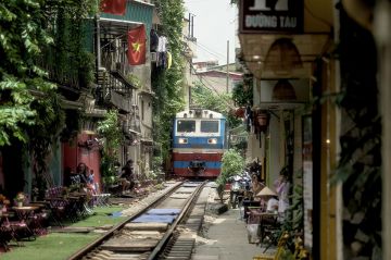 "Des trains pas comme les autres" en Asie avec Philippe Gougler sur France 3 mercredi 30 octobre 2024