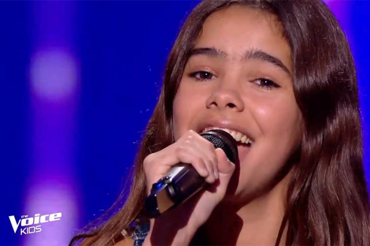 Replay "The Voice Kids" : Lila chante "Hopelessly Devoted To You" d'Olivia Newton-John (vidéo)