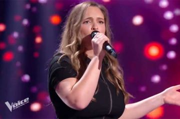 Replay &quot;The Voice&quot; : Katleen chante &quot;Lady Marmalade&quot; de Christina Aguilera, Lil&#039;Kim, Mya et P!nk (vidéo)