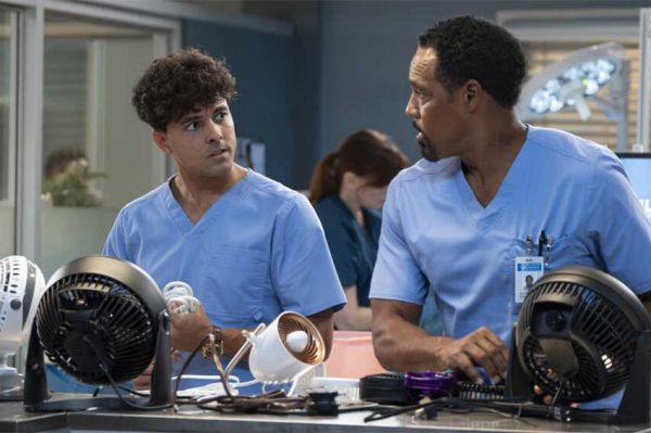 "Grey's Anatomy" saison 21 : résumé des épisodes 9 &amp; 10 diffusés sur TF1 mercredi 21 mai 2025