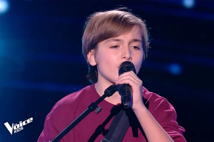 Replay "The Voice Kids" : Aurélien chante "With Or Without You" de U2 - Vidéo