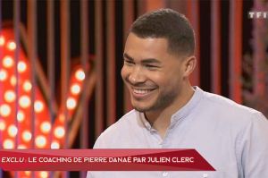 “The Voice” : Julien Clerc coache Pierre Danaë sur « The Scientist » de Coldplay pour la demi-finale (vidéo)