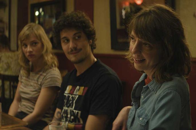 &quot;Des vivants&quot; : résumé des épisodes diffusés lundi 10 novembre 2025 sur France 2 (vidéo)