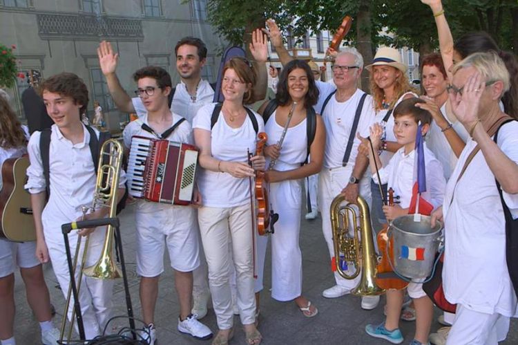 “Grands Reportages” : « Aventures en famille et en musique », samedi 31 octobre sur TF1