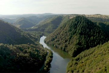 &quot;Les 100 lieux qu&#039;il faut voir&quot; : Au fil du Lot, dimanche 5 janvier 2025 sur France 5 (vidéo)